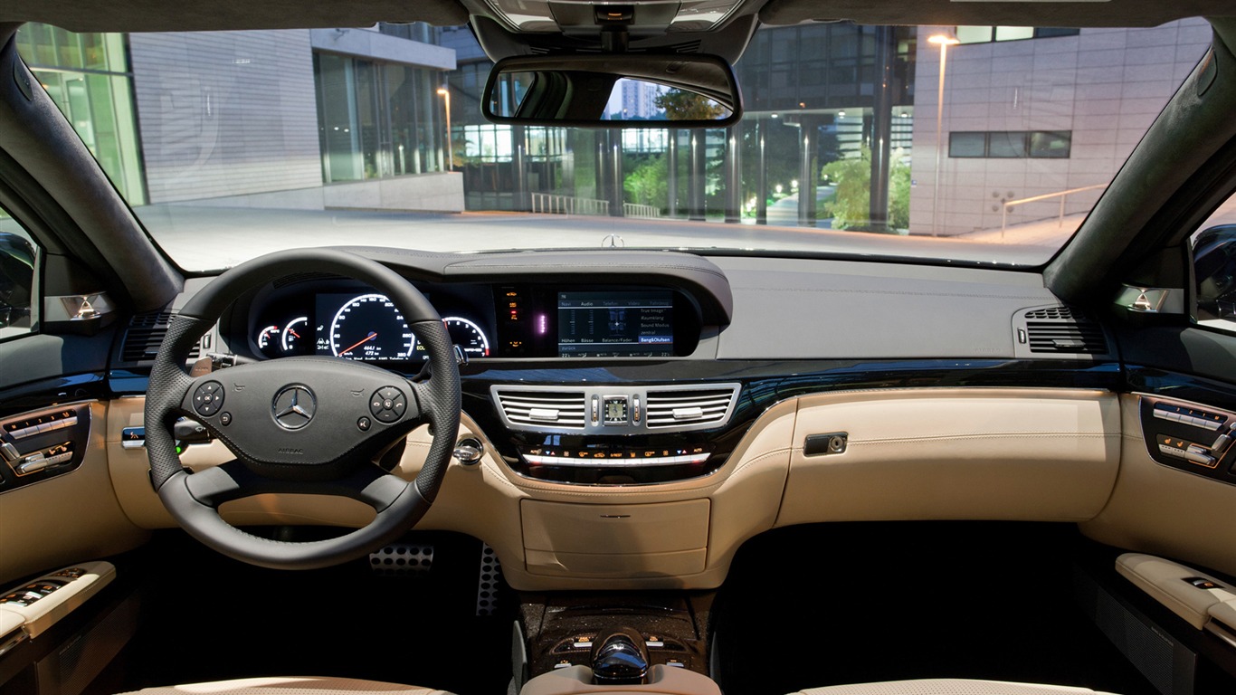 Mercedes-Benz S63 AMG - 2010 HD tapetu #25 - 1366x768