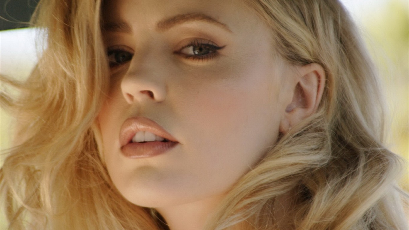 Melissa George 梅麗莎·喬治 美女壁紙 #16 - 1366x768