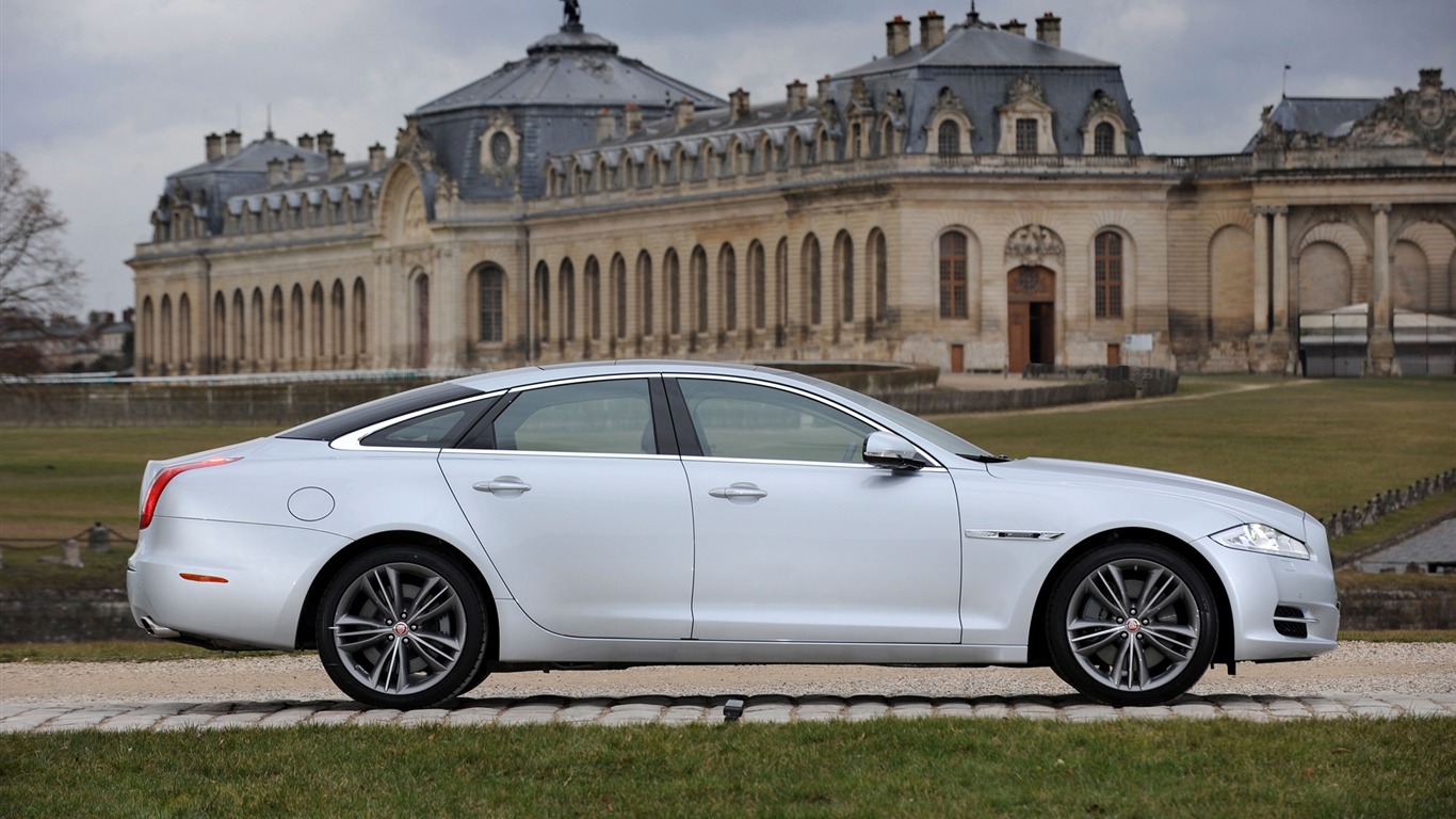 Jaguar XJL - 2010 HD tapetu #3 - 1366x768