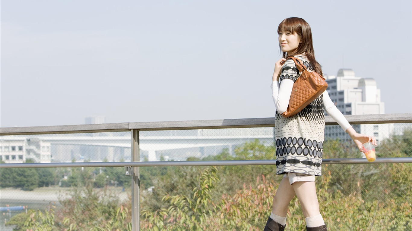 女性生活 高清壁紙(三) #12 - 1366x768