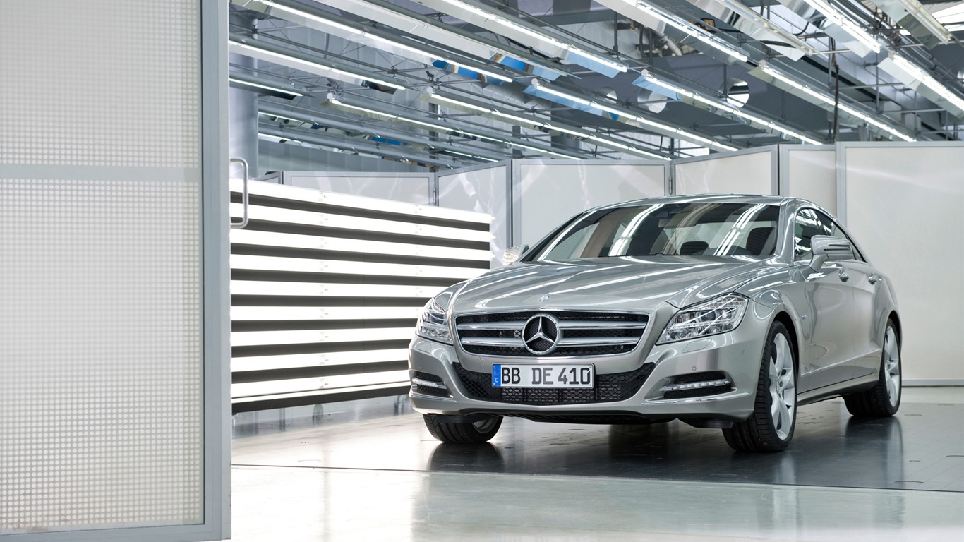 Mercedes-Benz Clase CLS - 2010 fondos de escritorio de alta definición #18 - 1366x768
