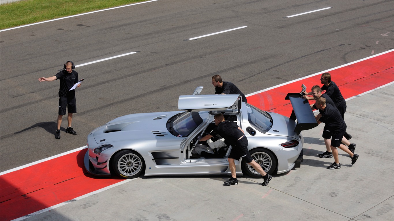 Mercedes-Benz SLS AMG GT3 - 2010 奔馳 #15 - 1366x768