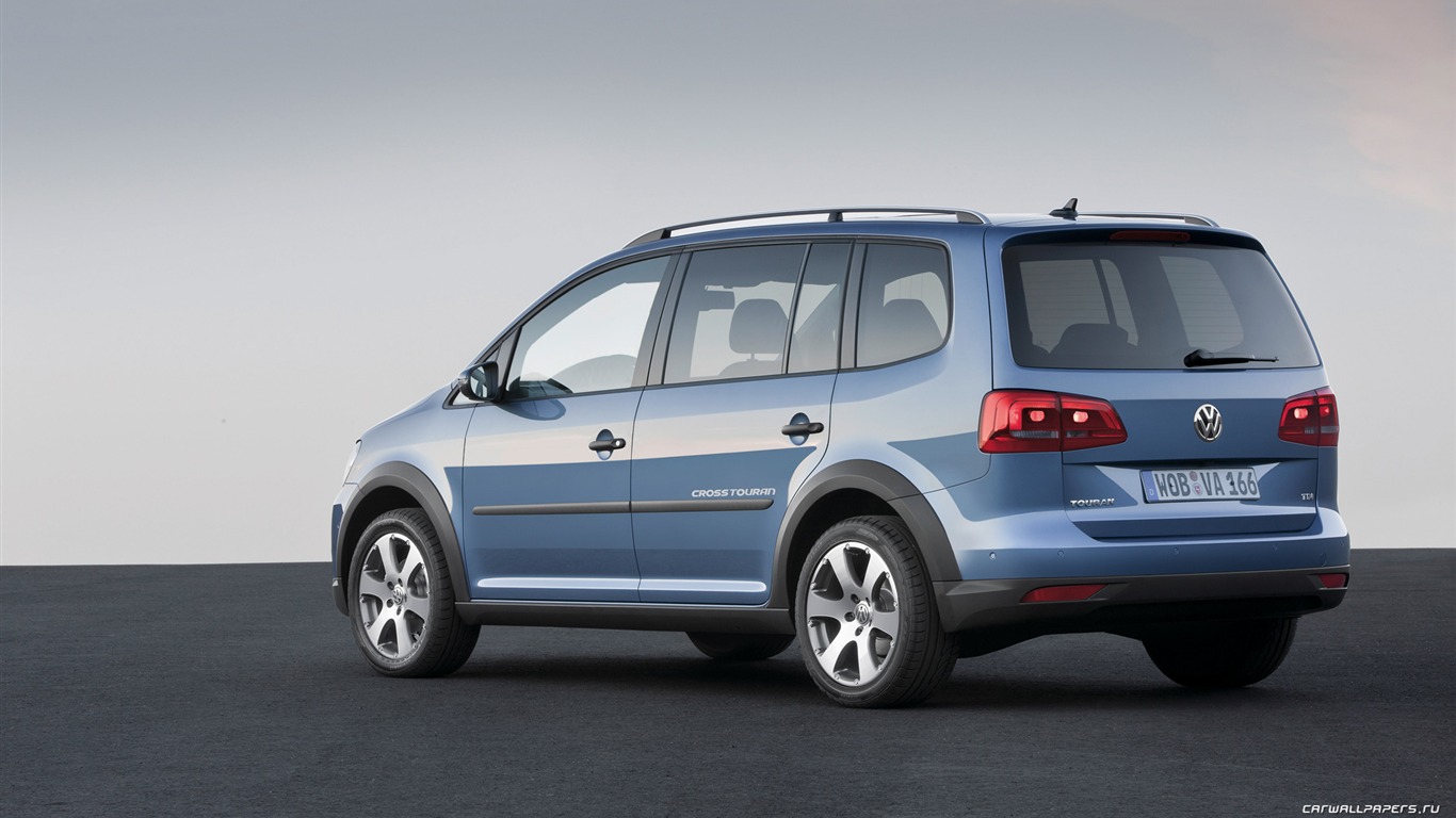 Volkswagen CrossTouran - 2010 HD wallpaper #7 - 1366x768