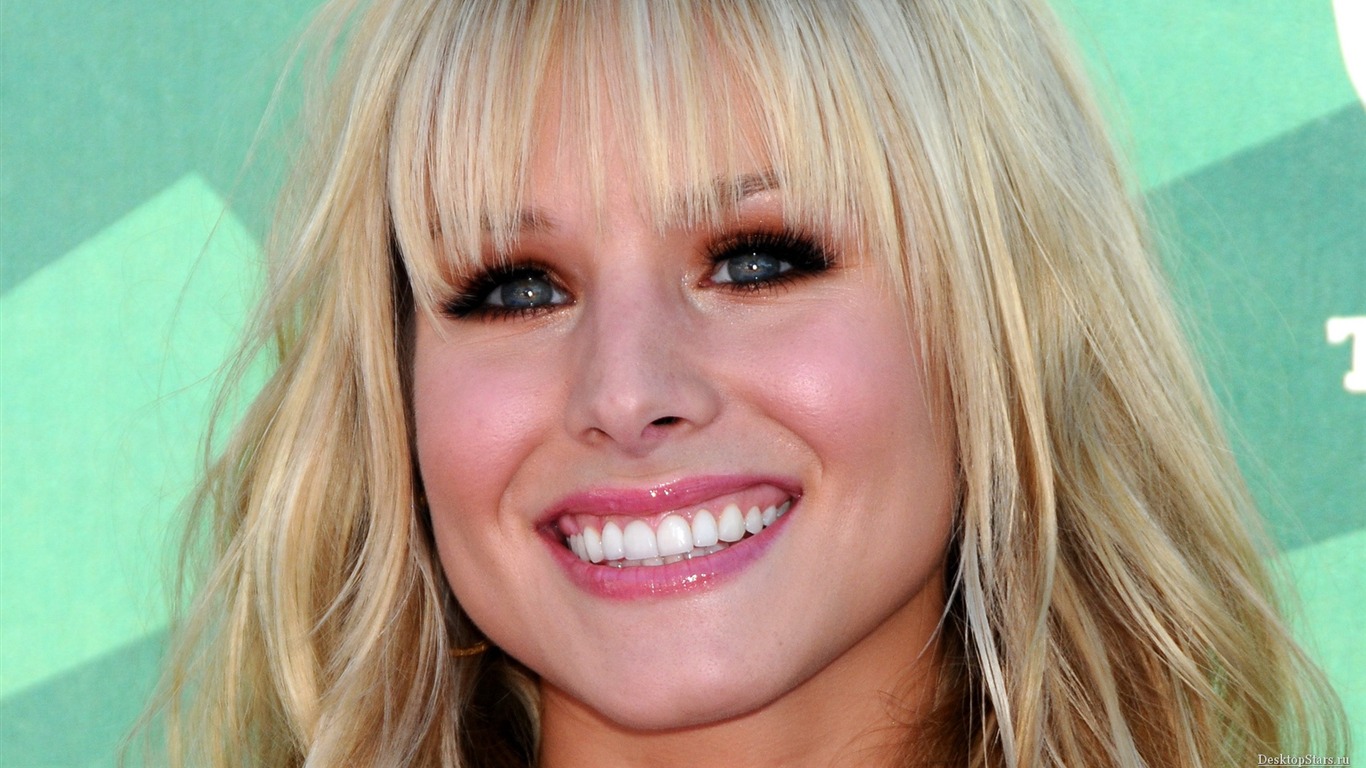 Kristen Bell beautiful wallpaper (2) #31 - 1366x768