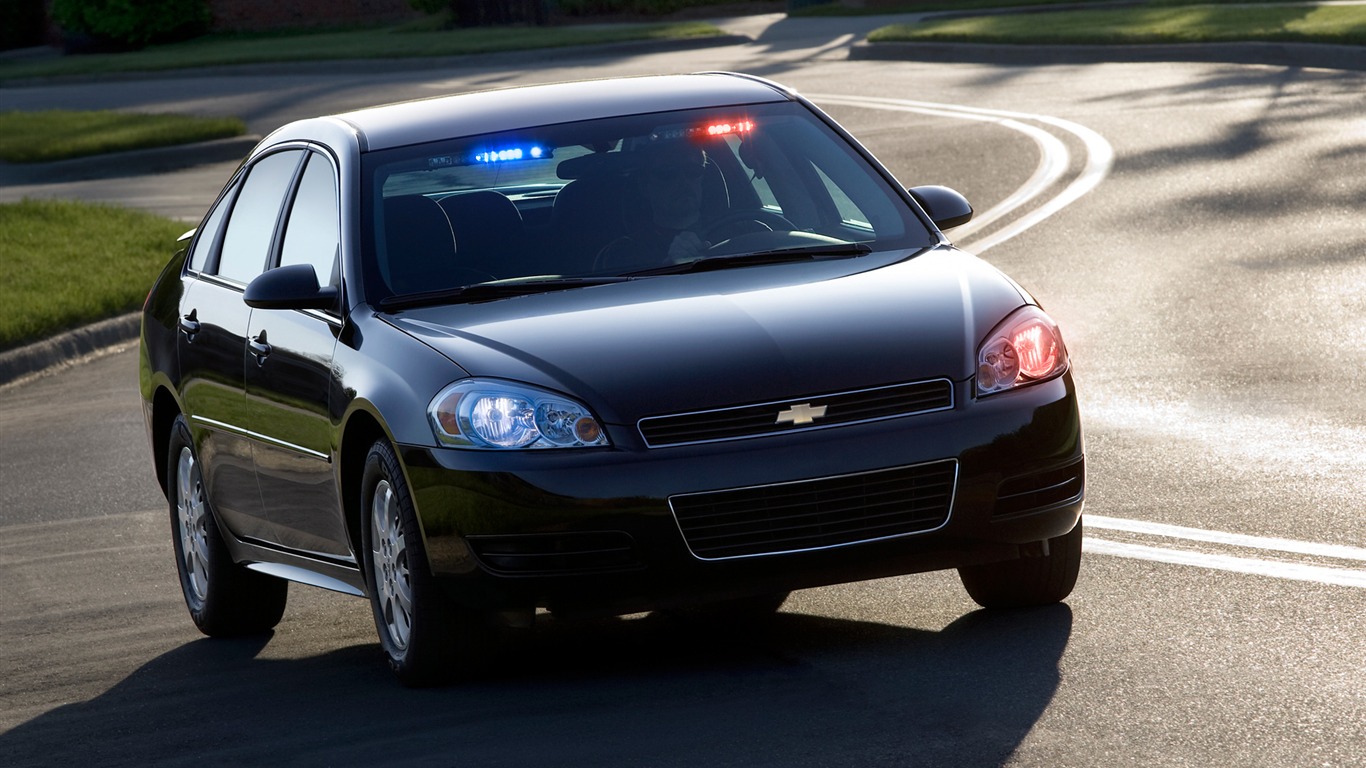 Chevrolet Impala véhicule par la Police - 2011 fonds d'écran HD #6 - 1366x768