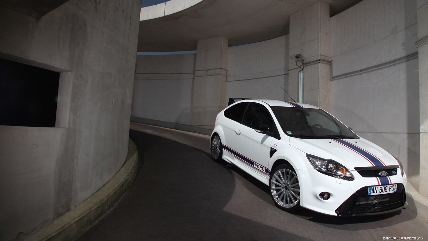 Ford Focus RS Le Mans Classic - 2010 HD wallpaper #7 - 1366x768
