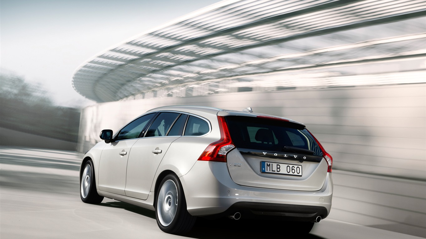 Volvo V60 - 2010 fonds d'écran HD #6 - 1366x768