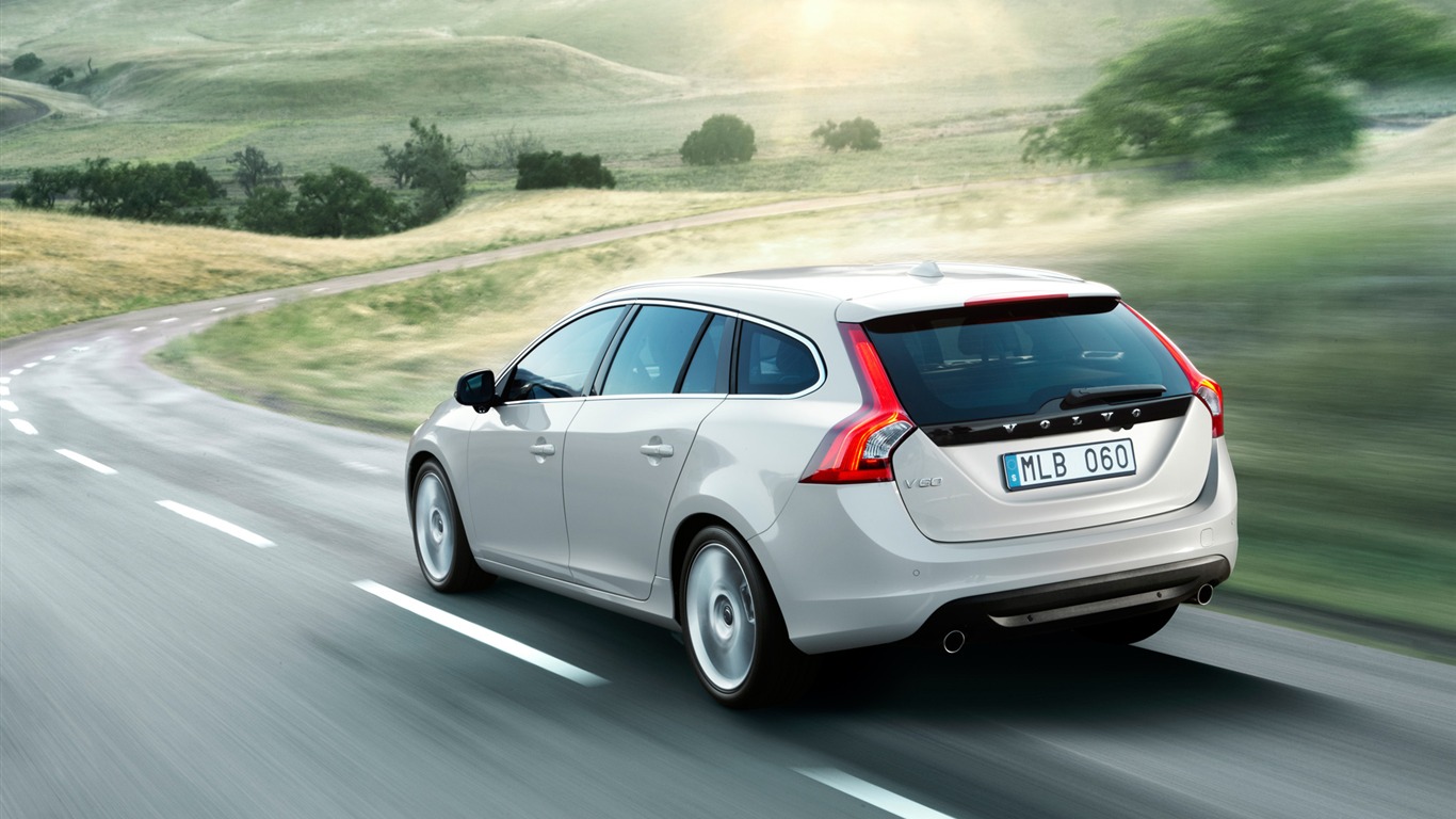 Volvo V60 - 2010 沃爾沃 #13 - 1366x768
