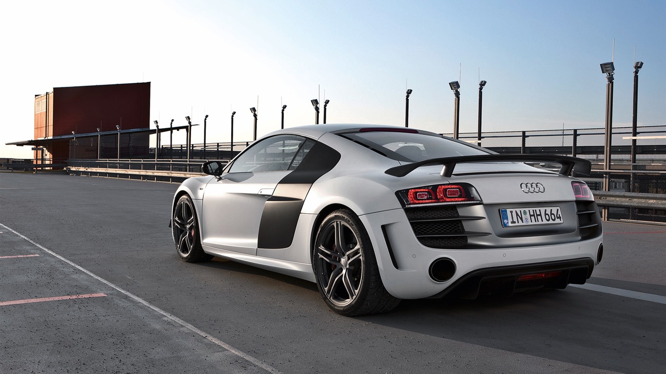 Audi R8 GT - 2010 HD Wallpaper #4 - 1366x768