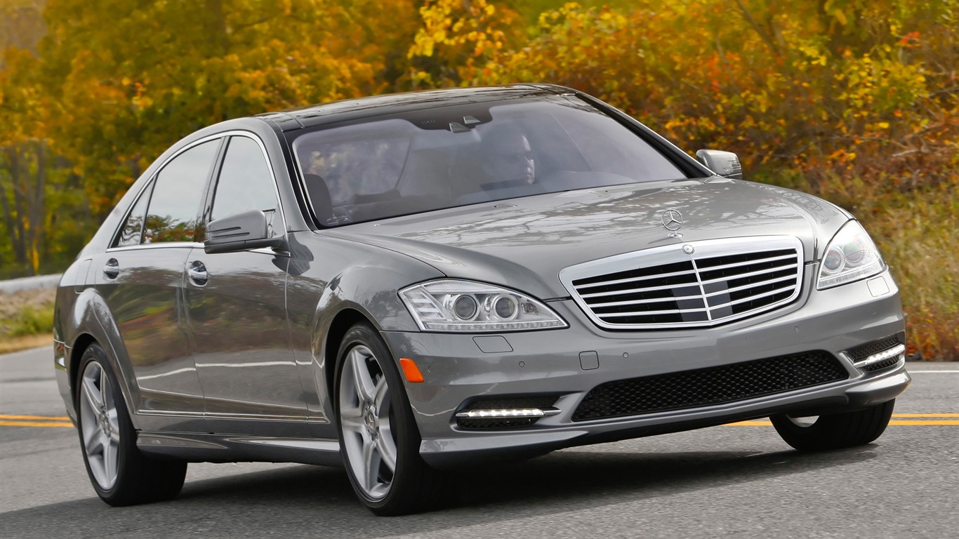 Mercedes-Benz S550 - 2010 HD wallpaper #12 - 1366x768