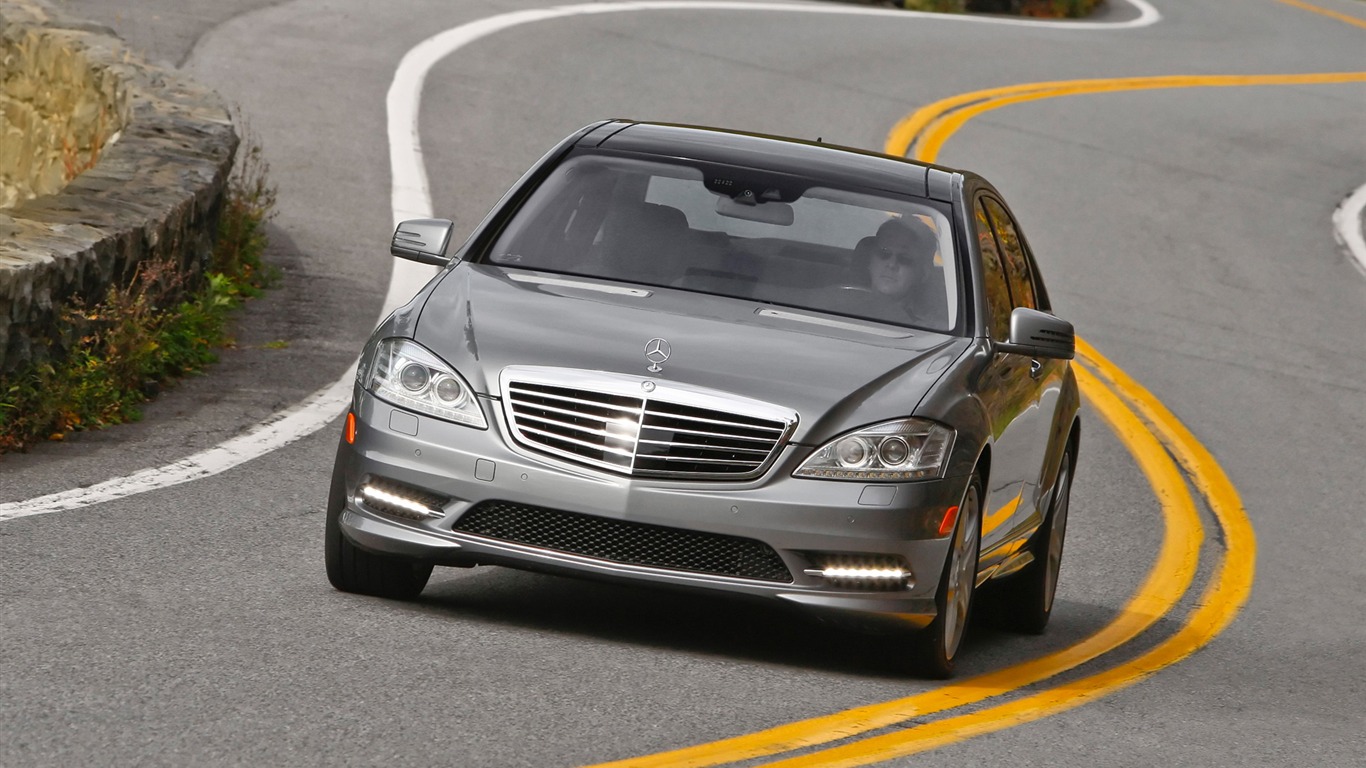 Mercedes-Benz S550 - 2010 HD tapetu #18 - 1366x768