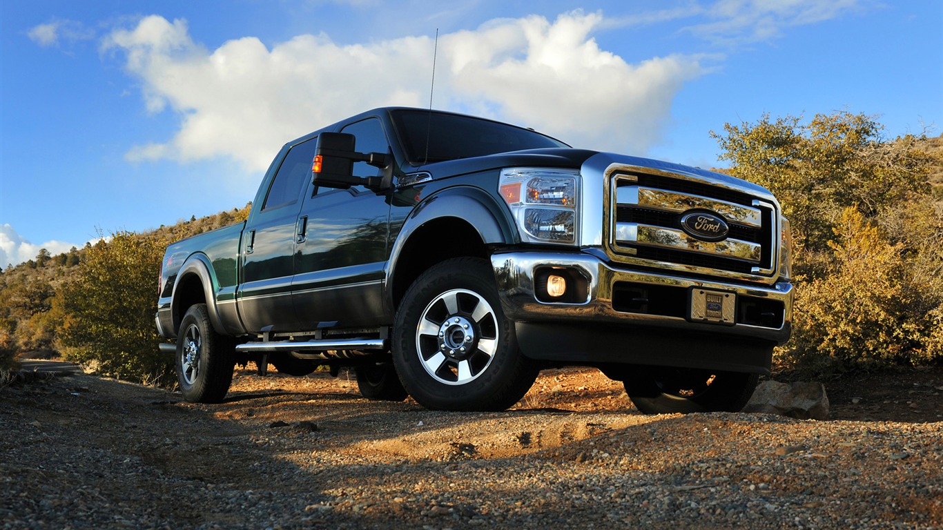 Ford F250 Super Duty - 2011 HD wallpaper #1 - 1366x768