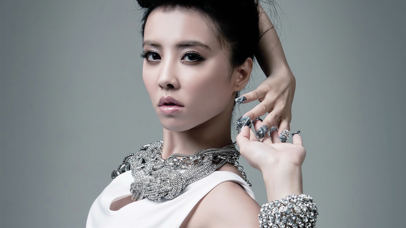 Jolin Tsai hermosos fondos de escritorio #16 - 1366x768