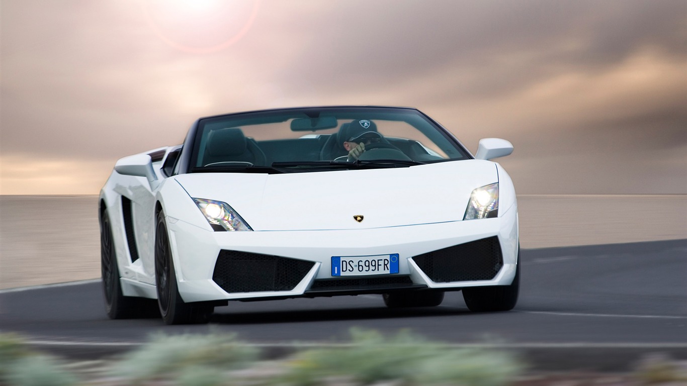 Lamborghini Gallardo LP560-4 Spyder - 2009 HD tapetu #18 - 1366x768