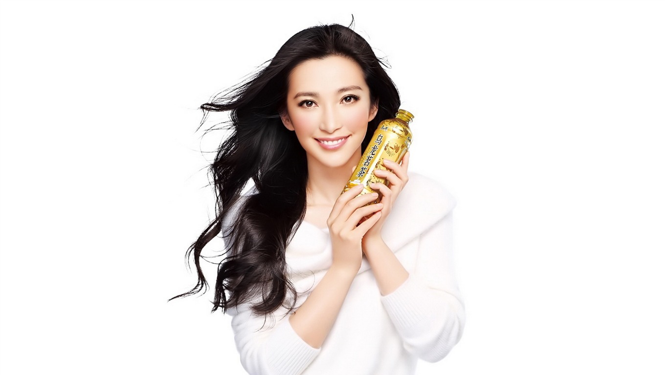 Li Bingbing beau fond d'écran #9 - 1366x768