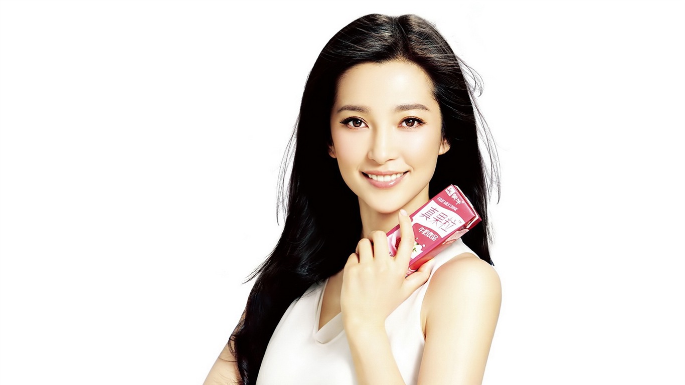 Li Bingbing beau fond d'écran #13 - 1366x768