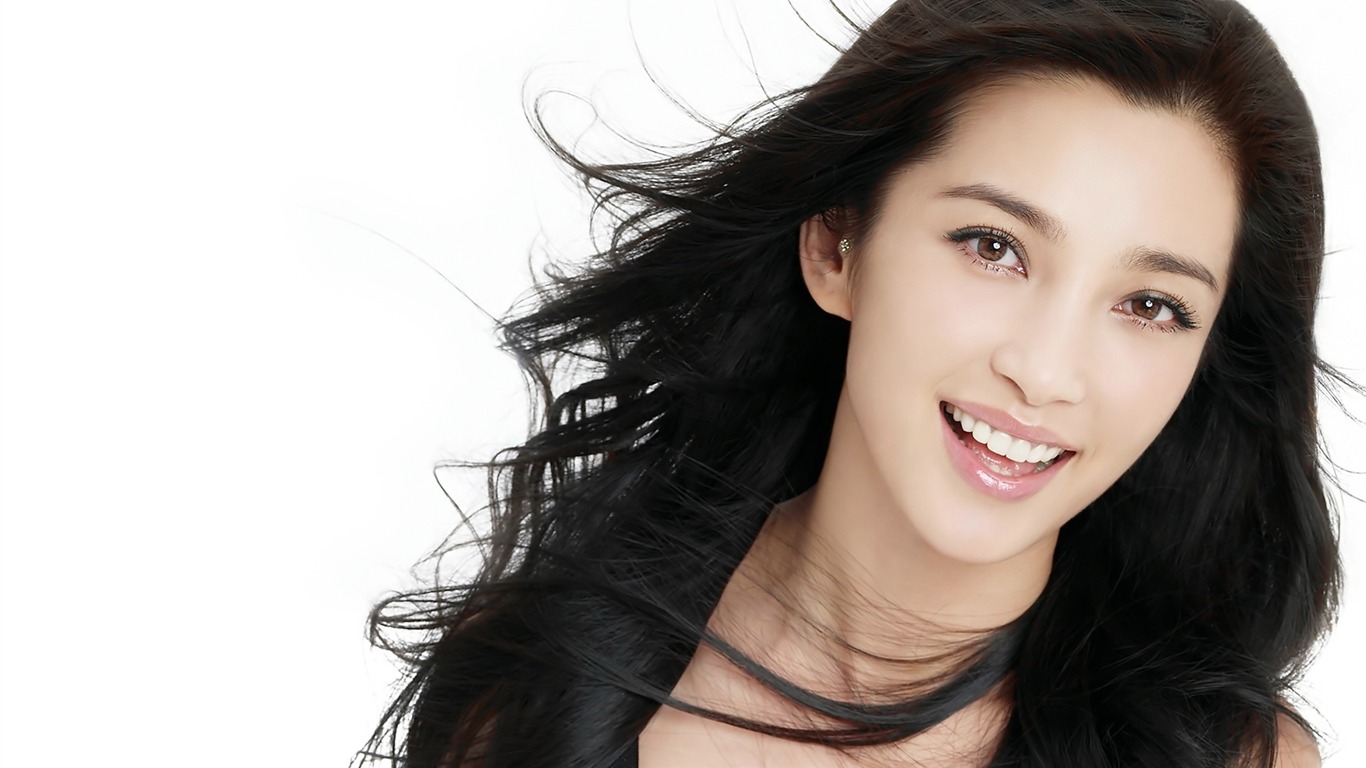 Li Bingbing beau fond d'écran #17 - 1366x768