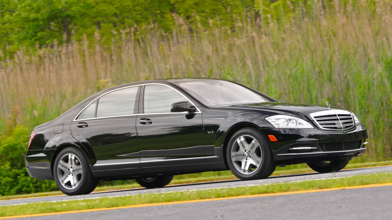 Mercedes-Benz S600 - 2010 HD wallpaper #23 - 1366x768