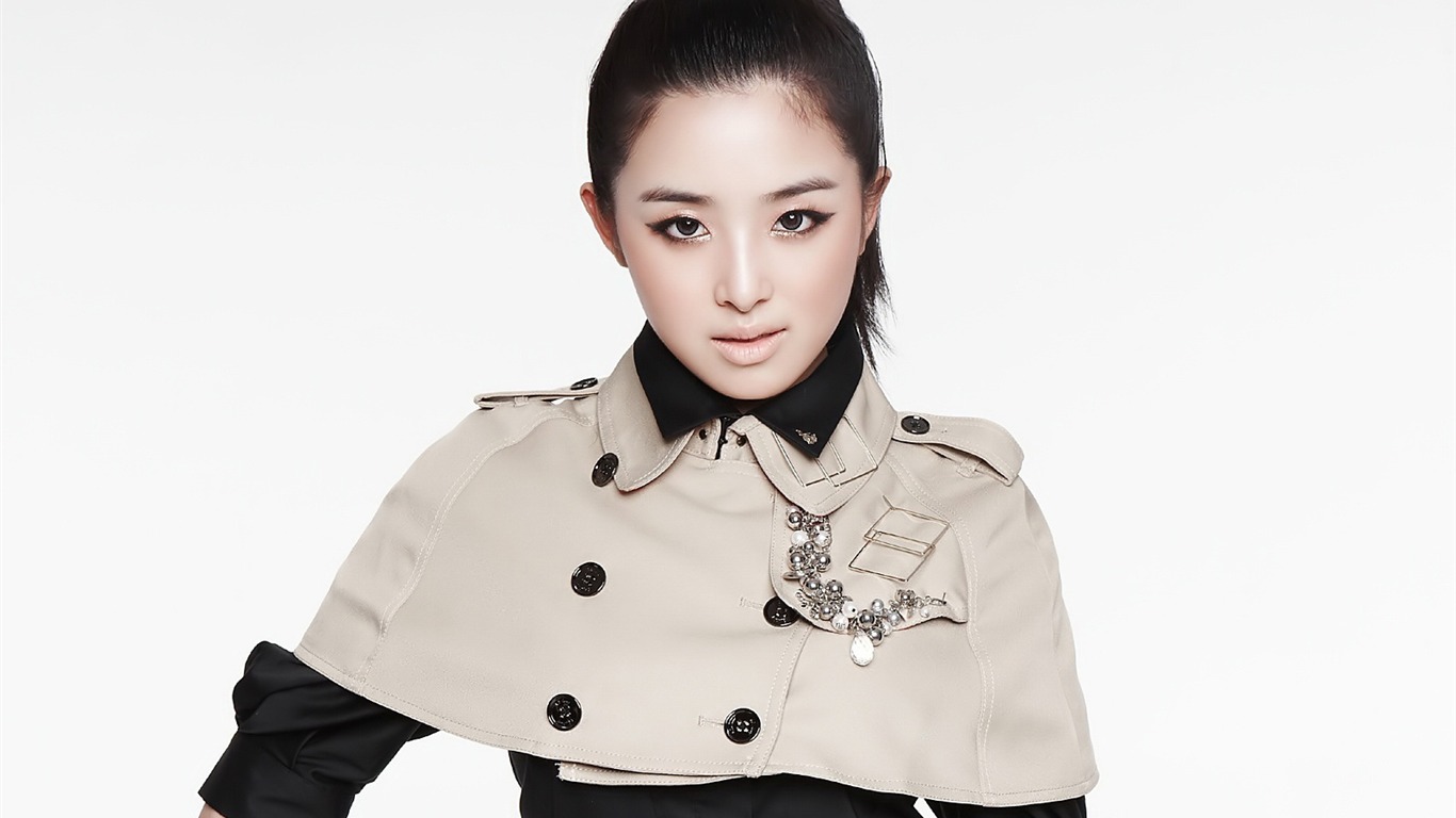 Zhang Han Yun krásnou tapetu #4 - 1366x768