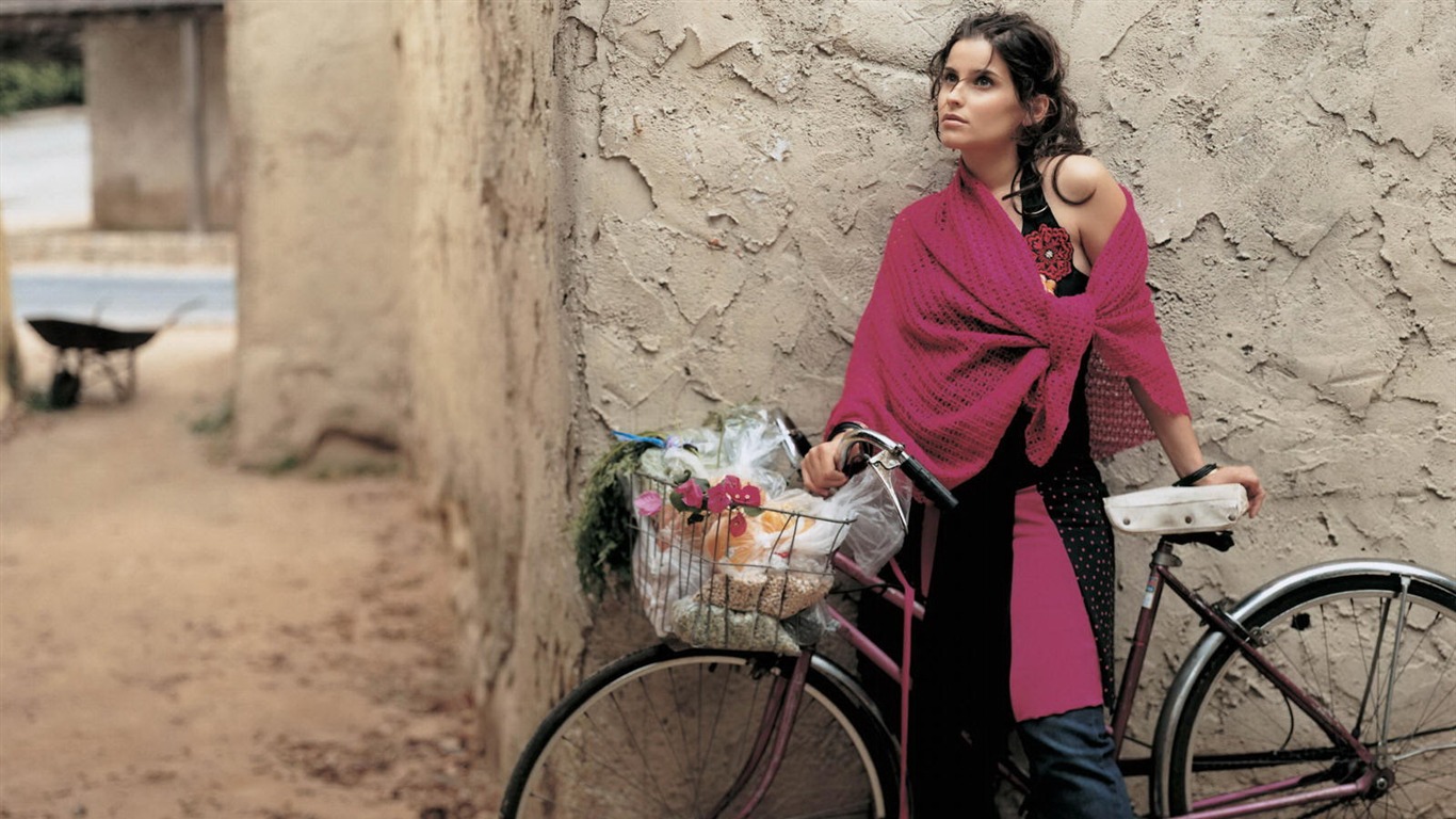 Nelly Furtado 妮莉·費塔朵 美女壁紙 #16 - 1366x768