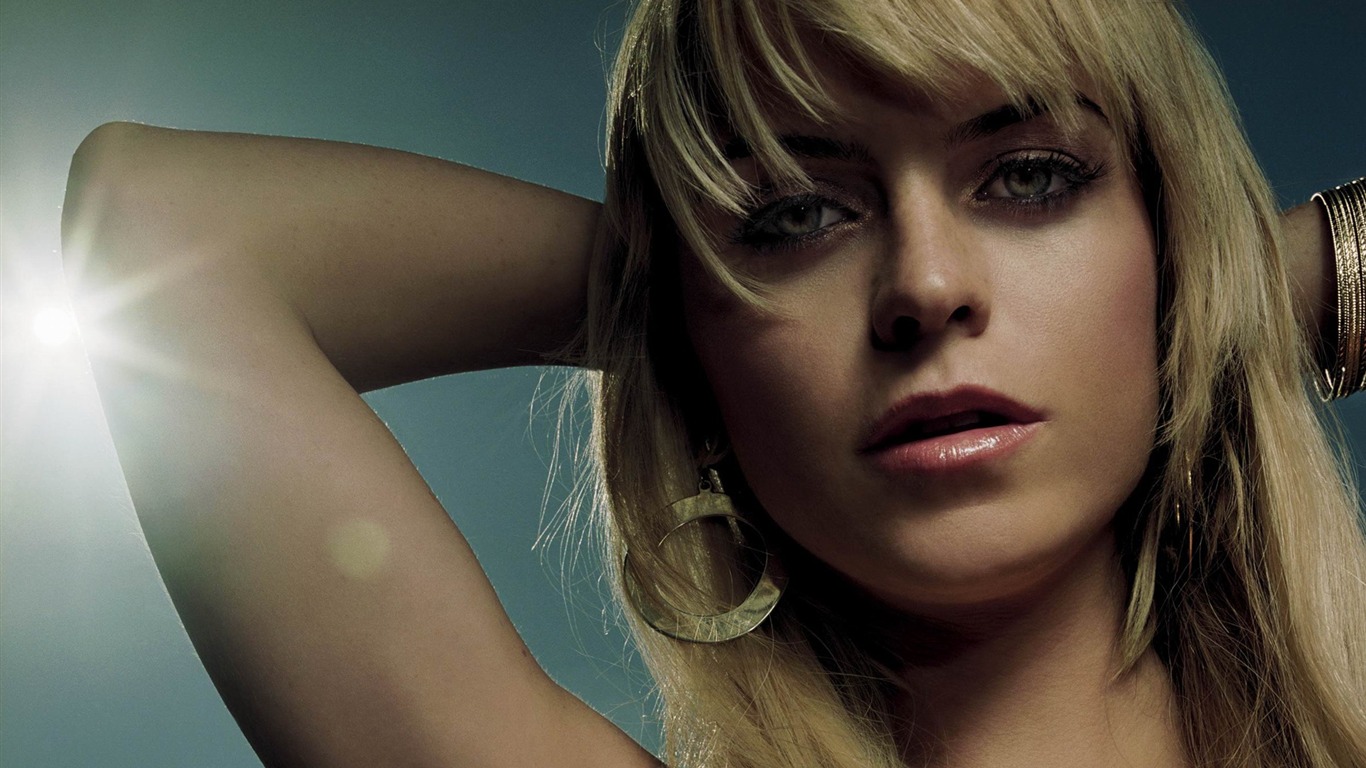 Taryn Manning beau fond d'écran #3 - 1366x768