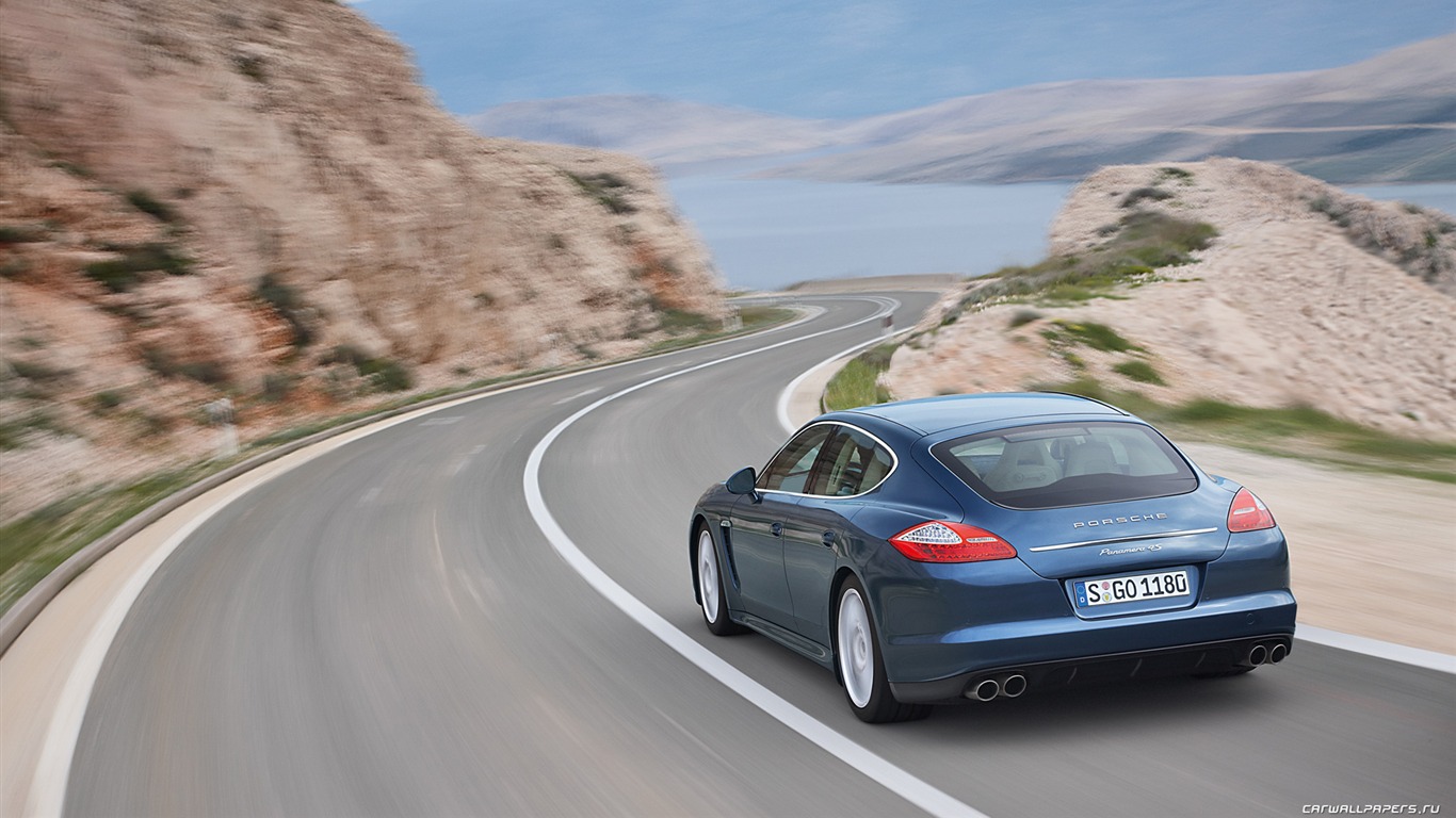 Porsche Panamera 4S - 2009 HD tapetu #10 - 1366x768