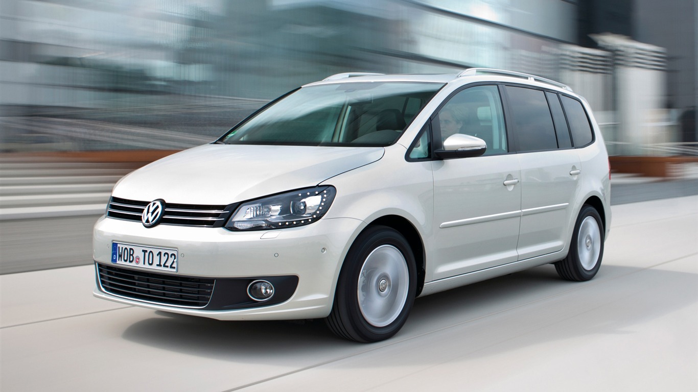 Volkswagen Touran TDI - 2010 HD tapetu #1 - 1366x768