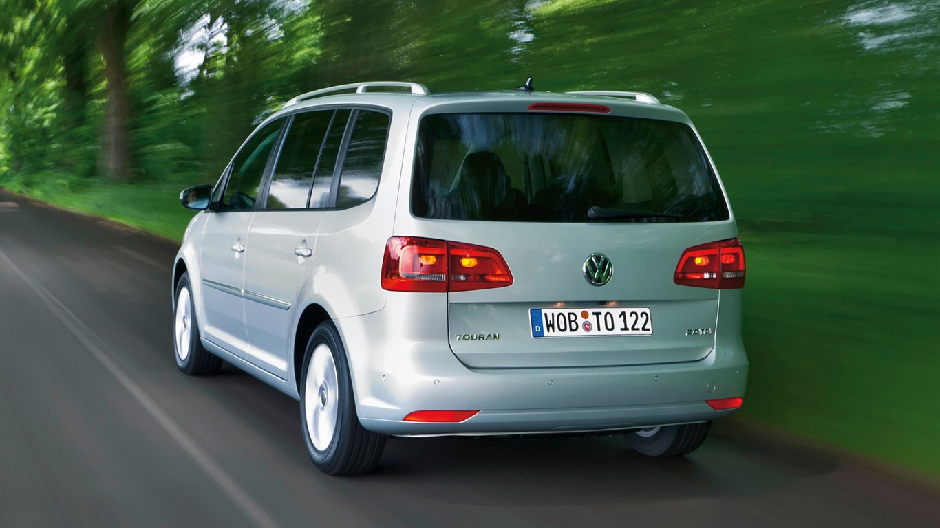 Volkswagen Touran TDI - 2010 HD tapetu #8 - 1366x768