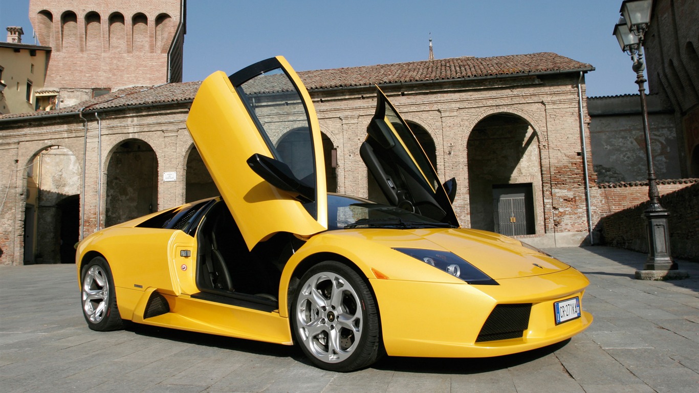 Lamborghini Murciélago - 2005 fondos de escritorio de alta definición #1 - 1366x768