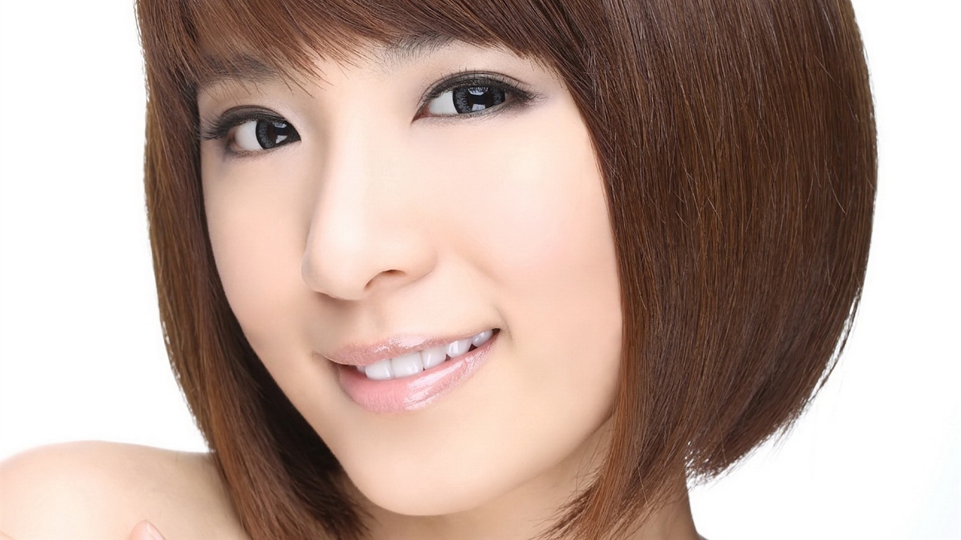 SHE 任家萱 Selina 田馥甄 Hebe 陳嘉樺 Ella #10 - 1366x768