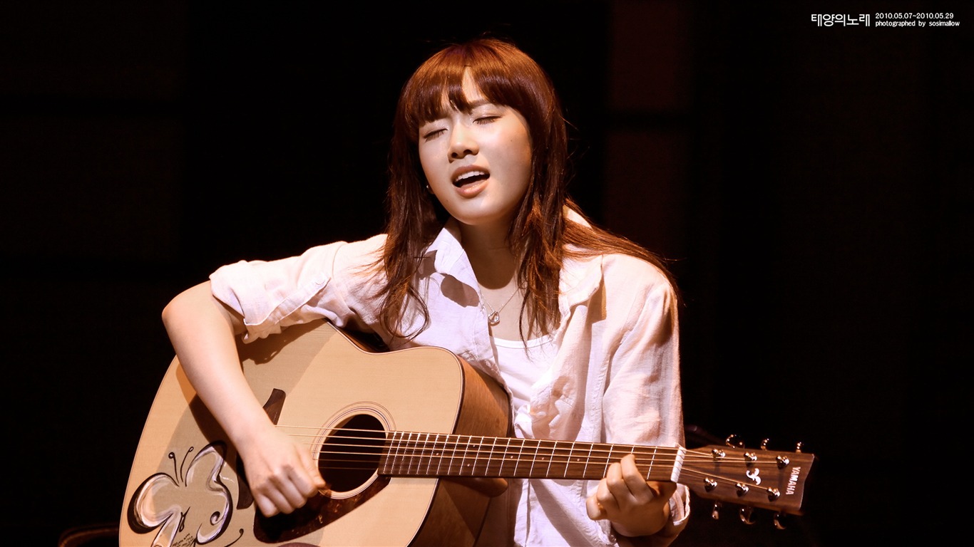 Kim Tae Yeon krásnou tapetu #5 - 1366x768