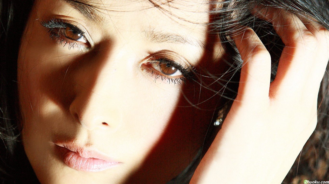 Kokushiyou Sayuri krásnou tapetu #14 - 1366x768