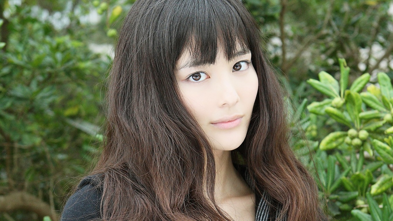 Harada Natsuki hermoso fondo de pantalla #16 - 1366x768