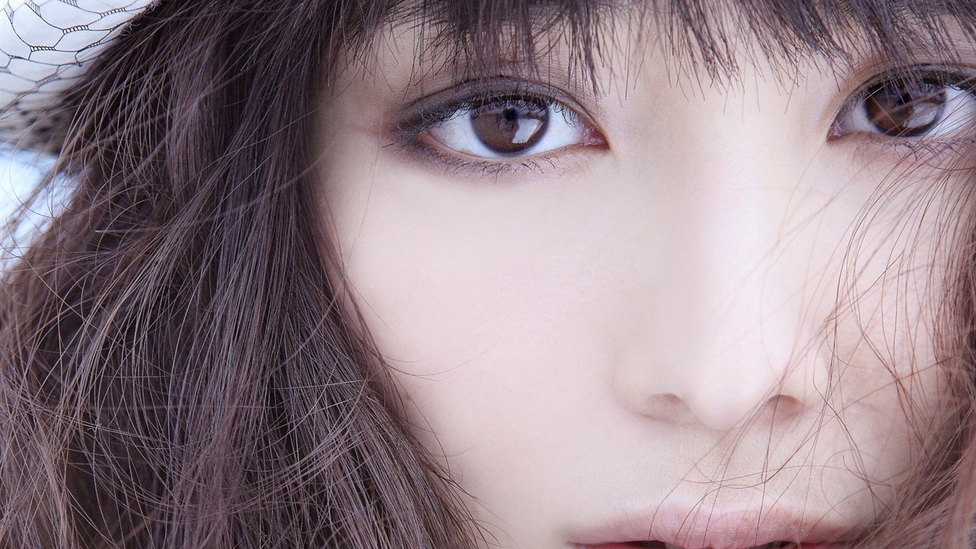 原田夏希 美女壁紙 #19 - 1366x768