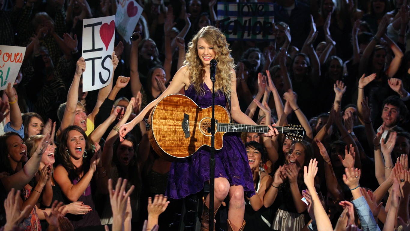 Taylor Swift krásnou tapetu (2) #33 - 1366x768