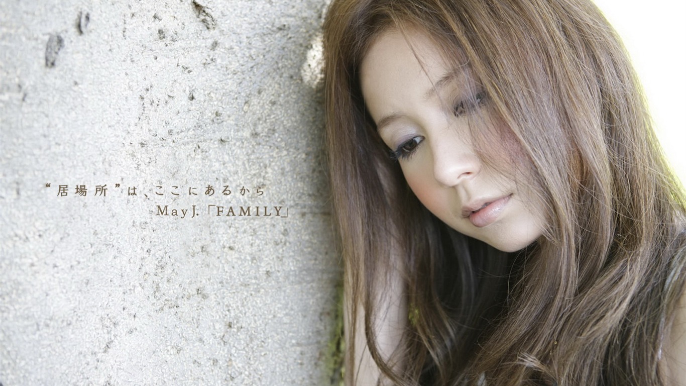 May J 美女壁紙 #7 - 1366x768