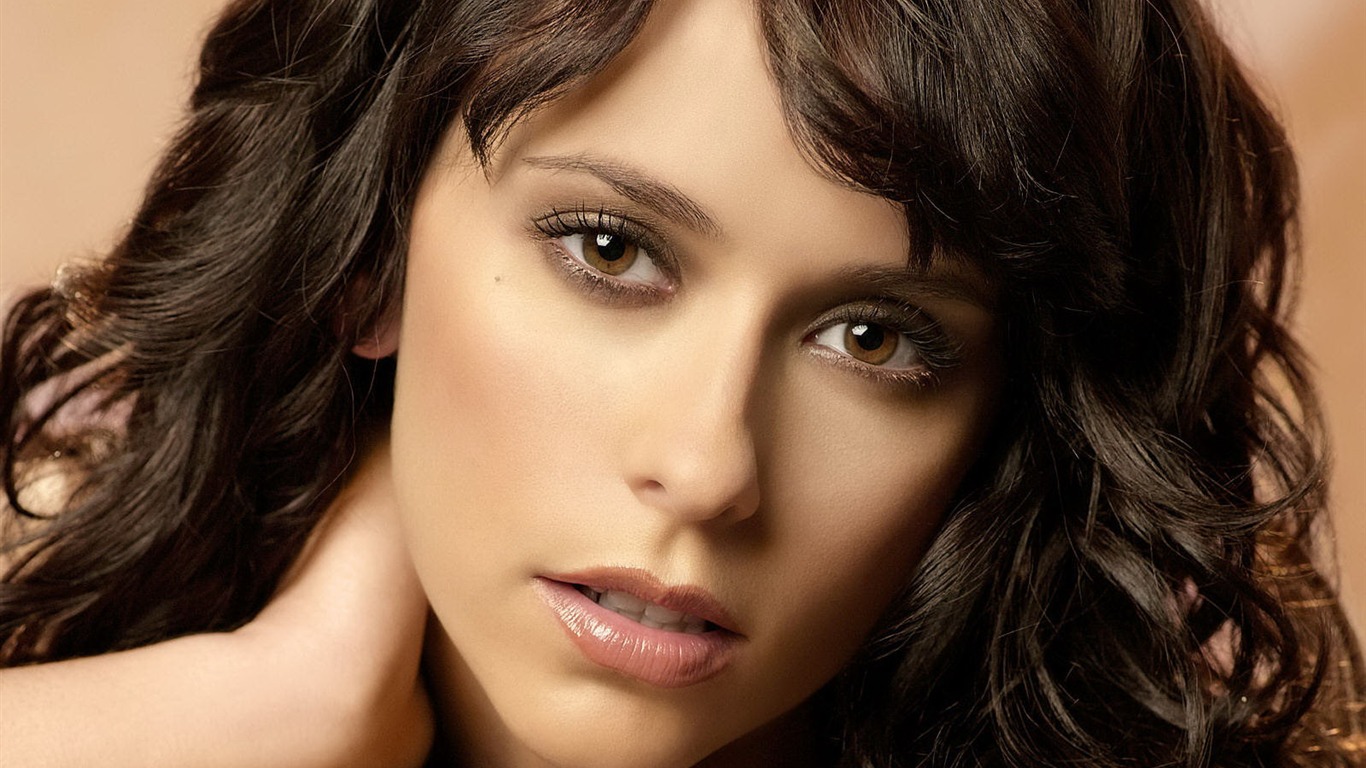 Jennifer Love Hewitt beautiful wallpaper #1 - 1366x768