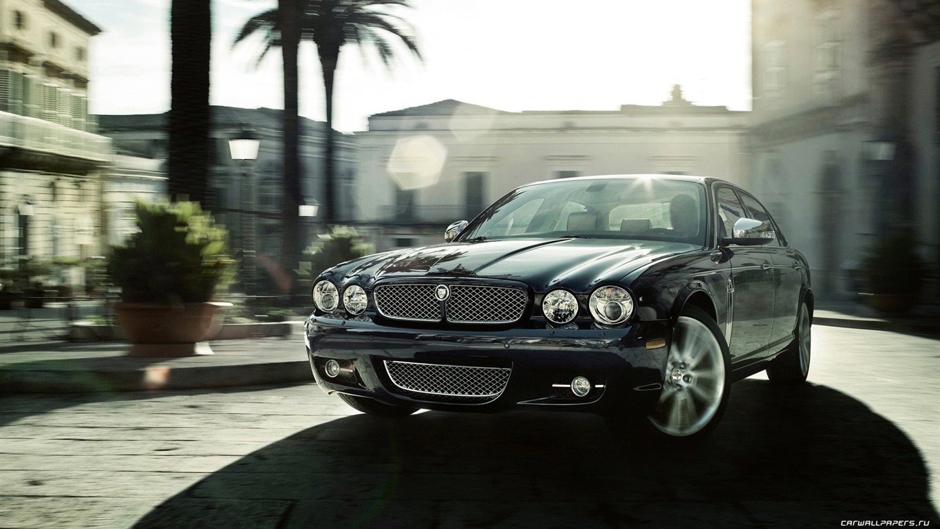 Jaguar XJ Portfolio - 2009 HD wallpaper #2 - 1366x768