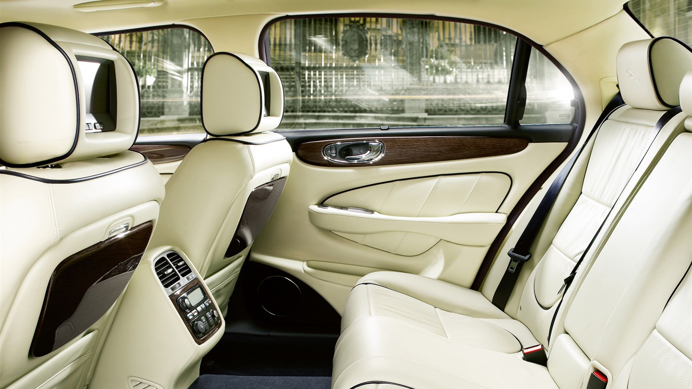 Jaguar XJ Portfolio - 2009 捷豹 #9 - 1366x768