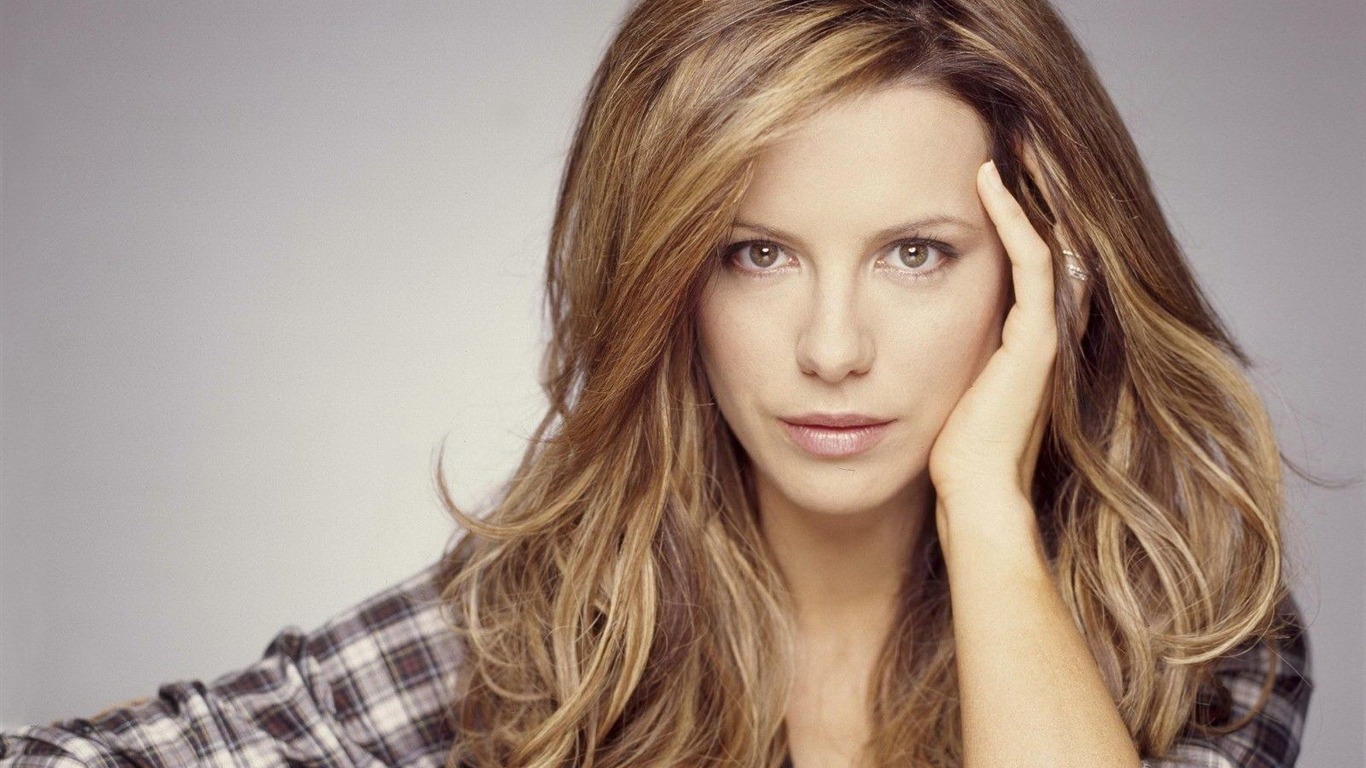 Kate Beckinsale 凱特·貝金賽爾 美女壁紙(二) #42 - 1366x768