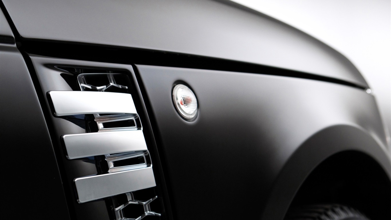 Land Rover Range Rover Black Edition - 2011 HD Wallpaper #24 - 1366x768