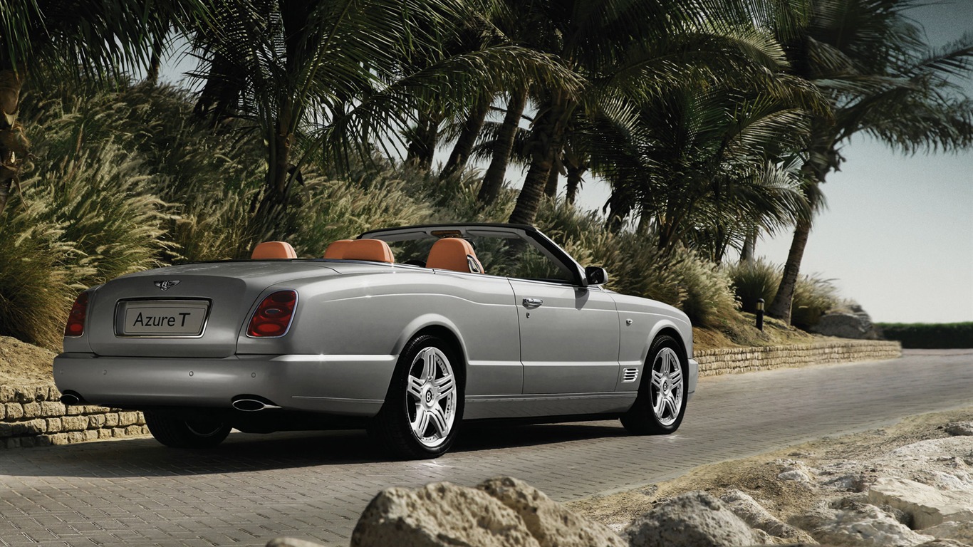 Bentley Azure T - 2009 fonds d'écran HD #4 - 1366x768