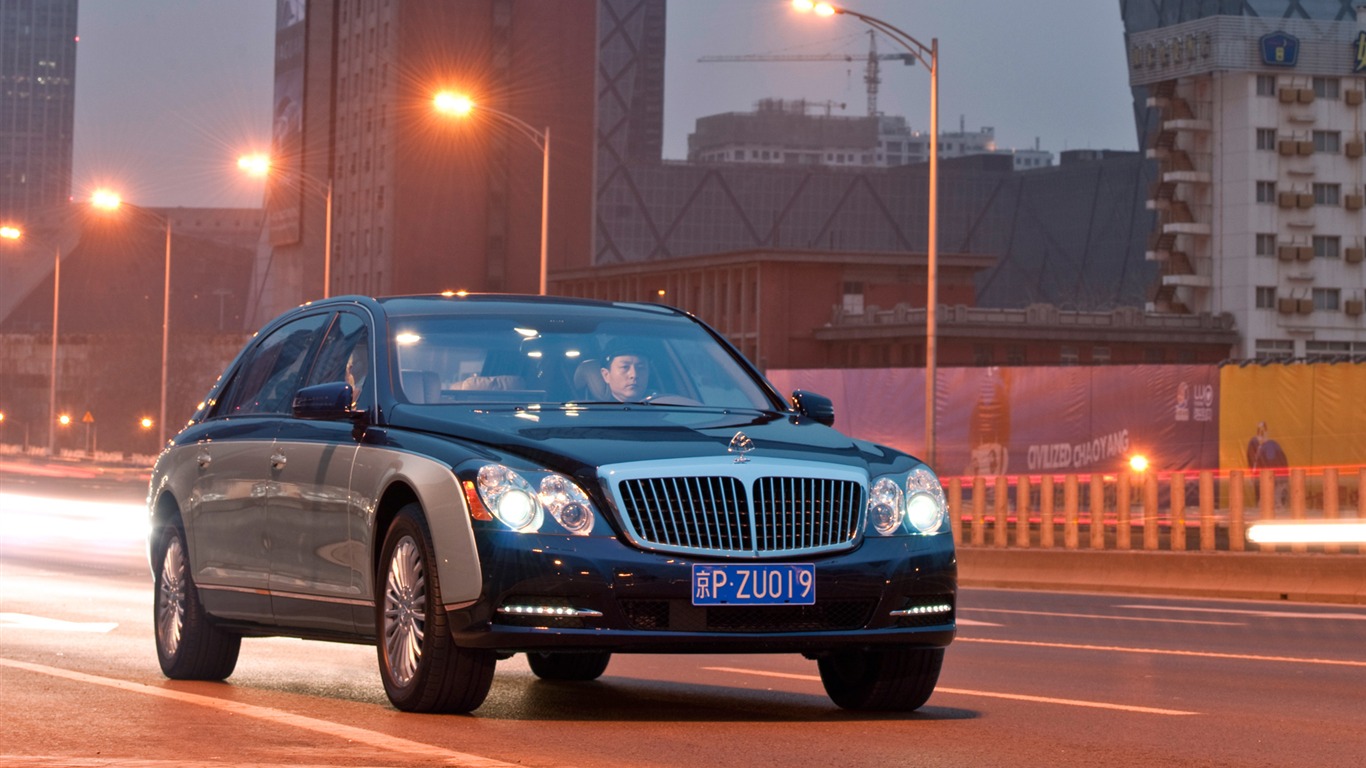 Maybach 62S - 2010 HD wallpaper #17 - 1366x768