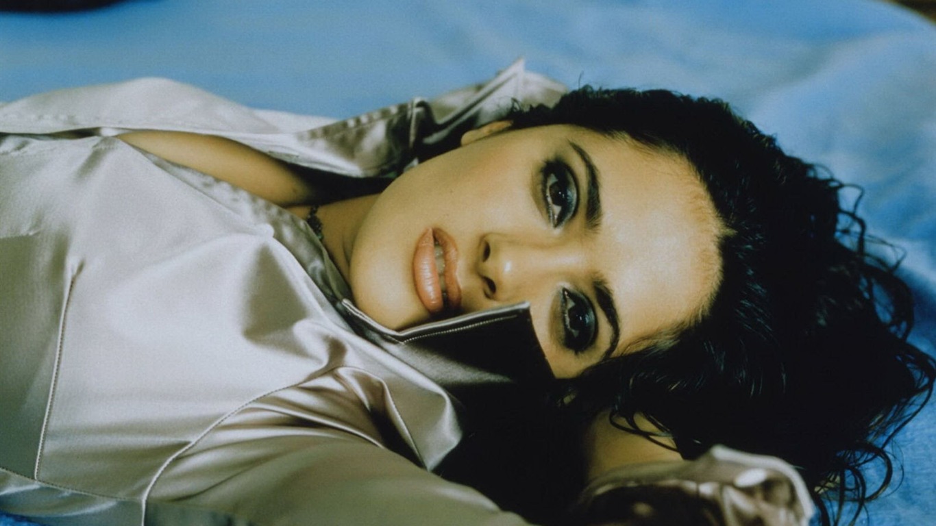 Salma Hayek krásnou tapetu (1) #17 - 1366x768