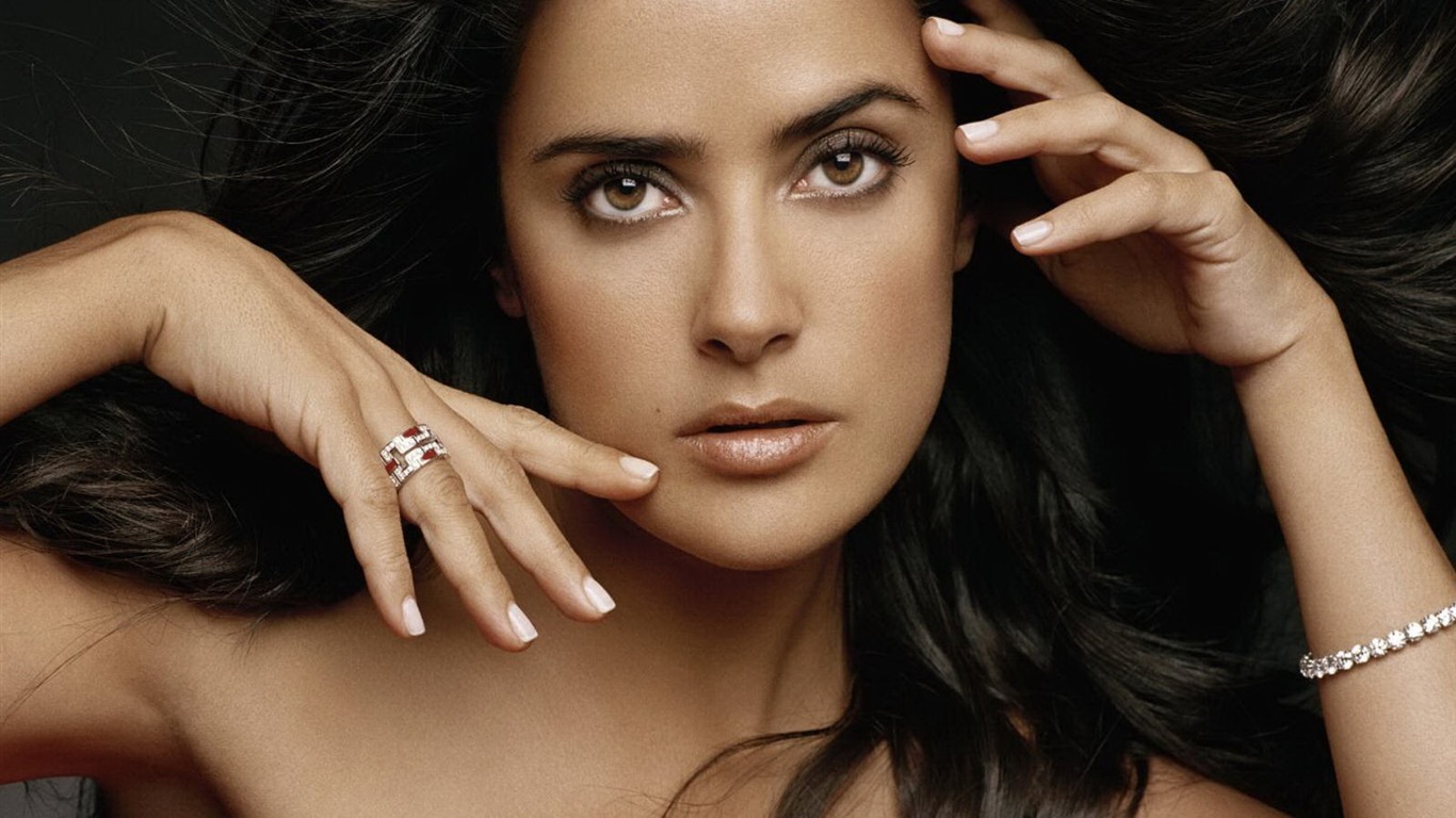 Salma Hayek beau fond d'écran (1) #19 - 1366x768