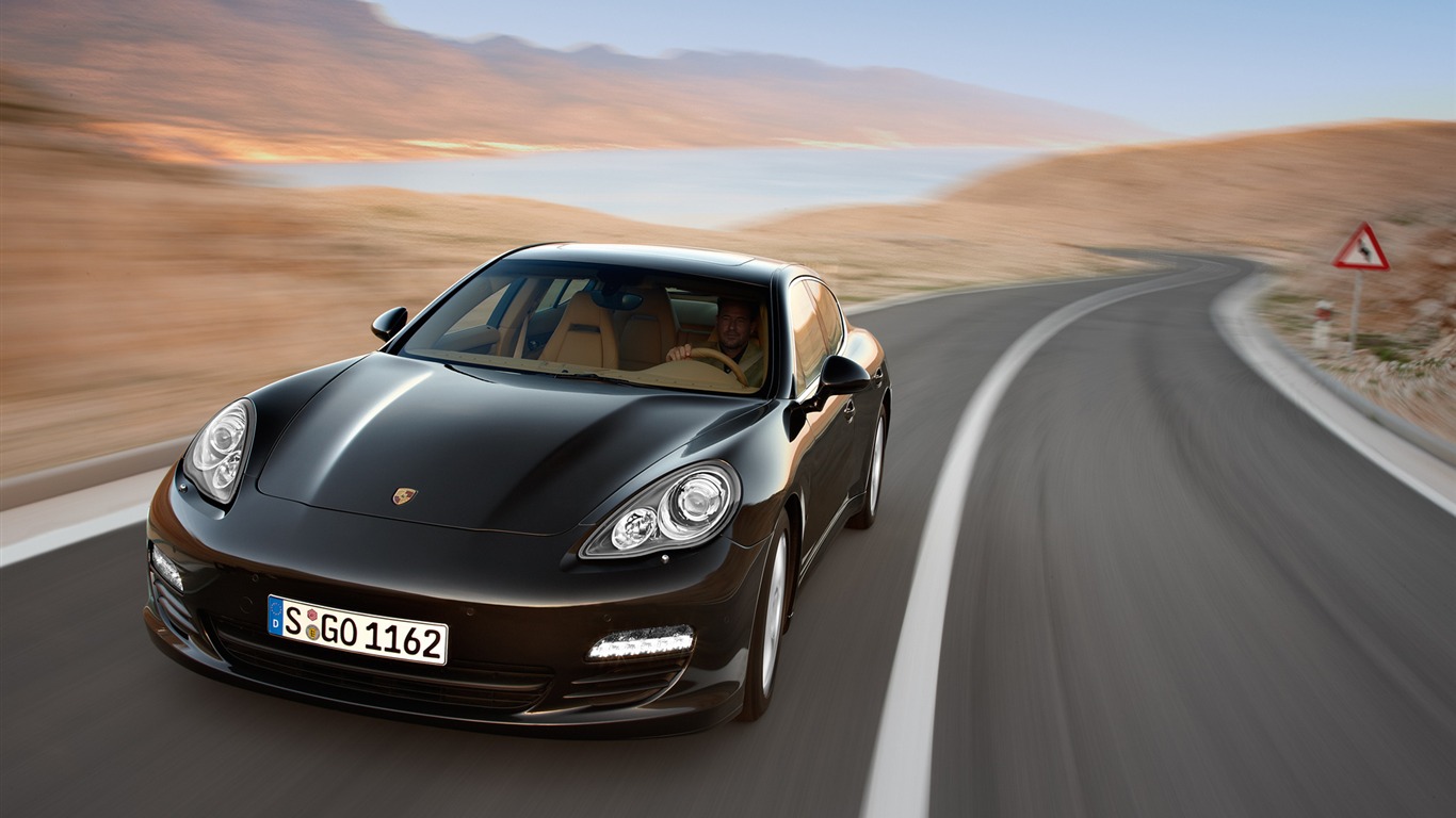 Porsche Panamera S - 2009 保时捷2 - 1366x768