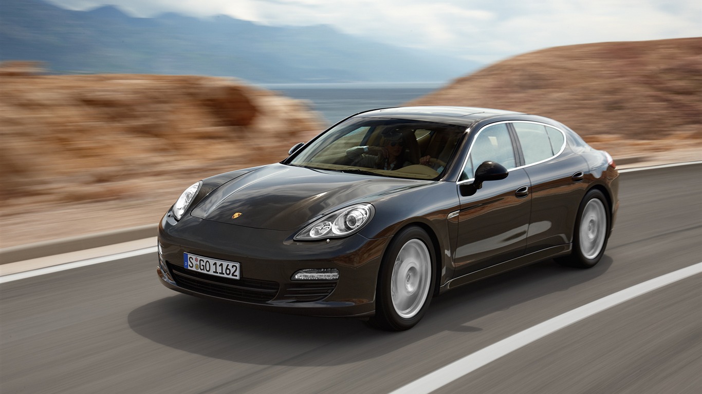 Porsche Panamera S - 2009 HD tapetu #3 - 1366x768