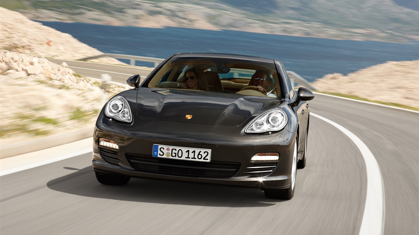 Porsche Panamera S - 2009 保时捷4 - 1366x768