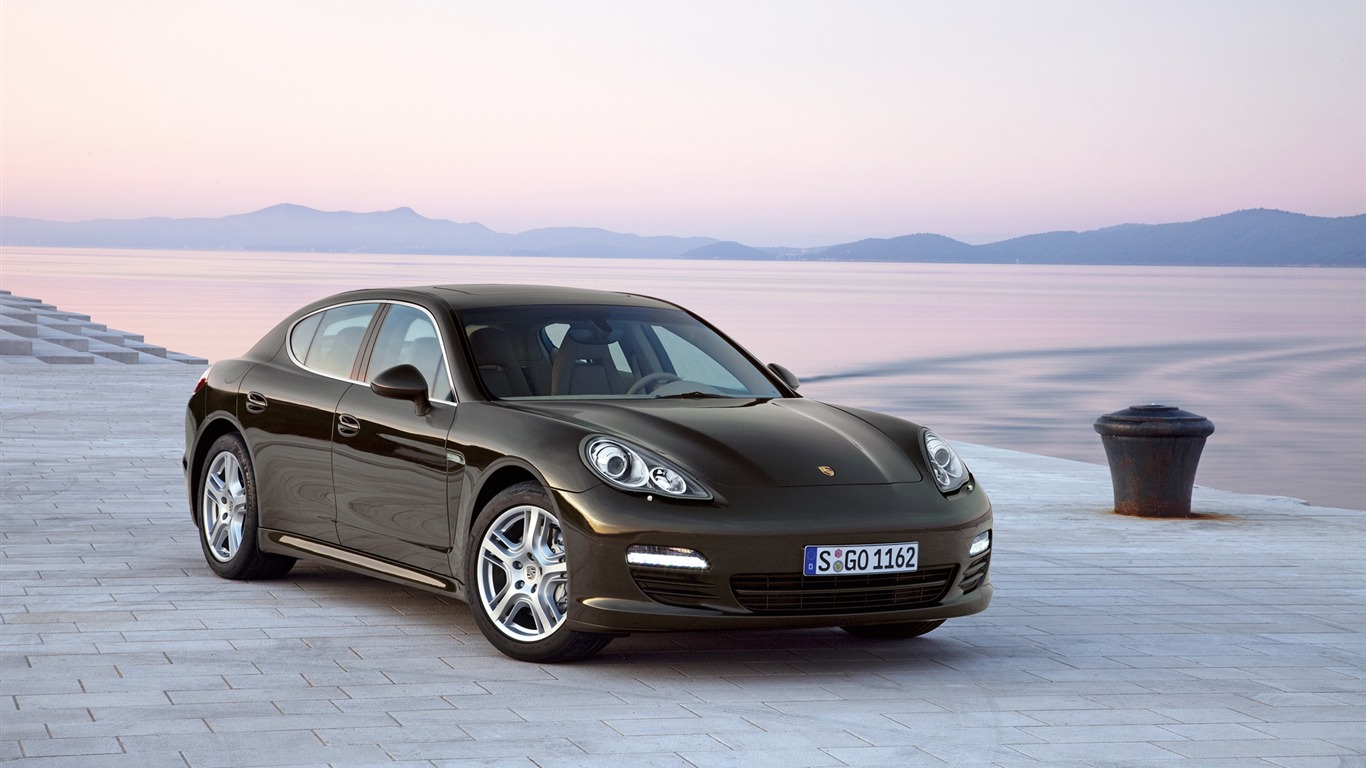 Porsche Panamera S - 2009 HD tapetu #11 - 1366x768