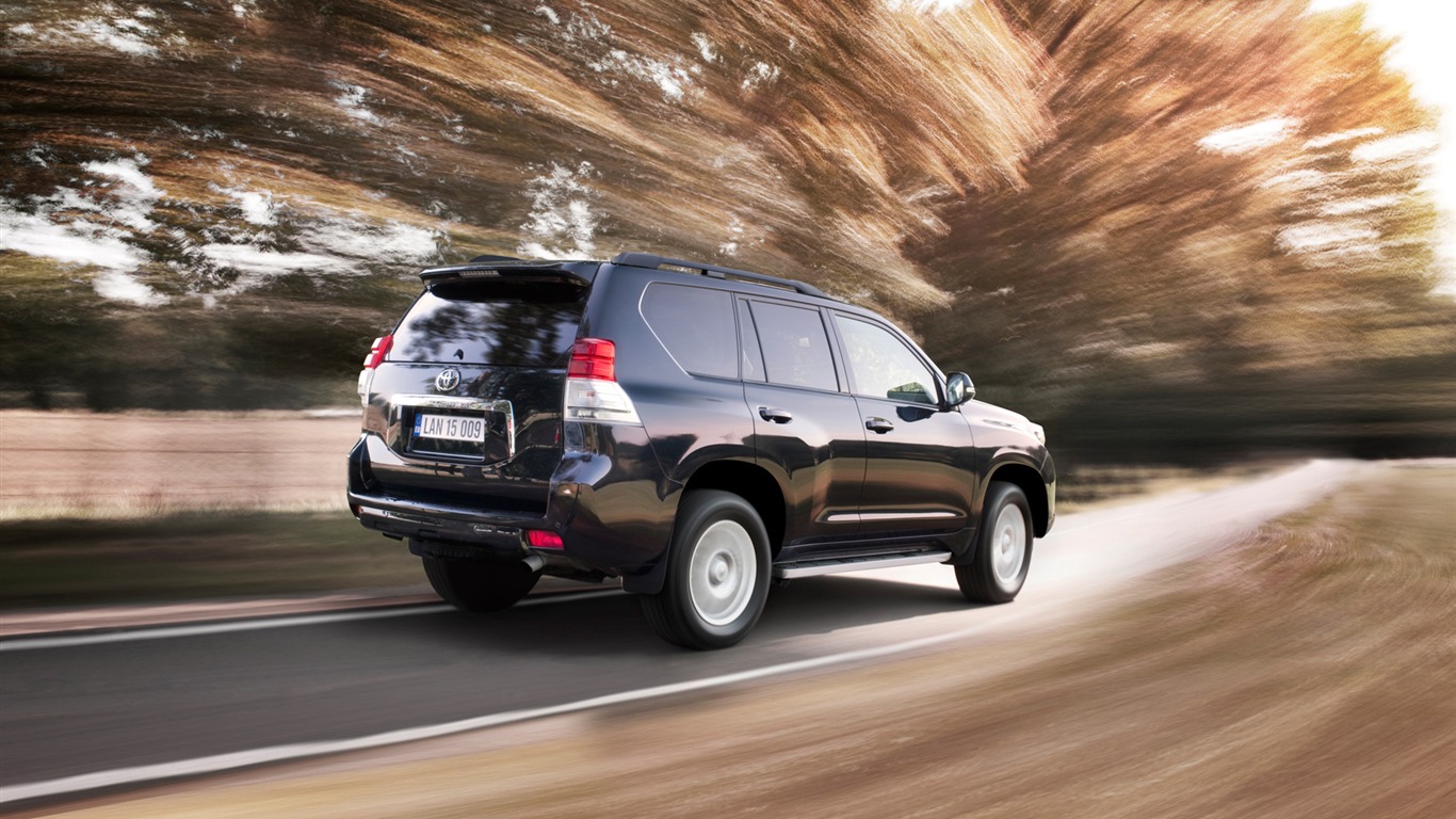 Toyota Land Cruiser Prado - 2009 HD tapetu #7 - 1366x768